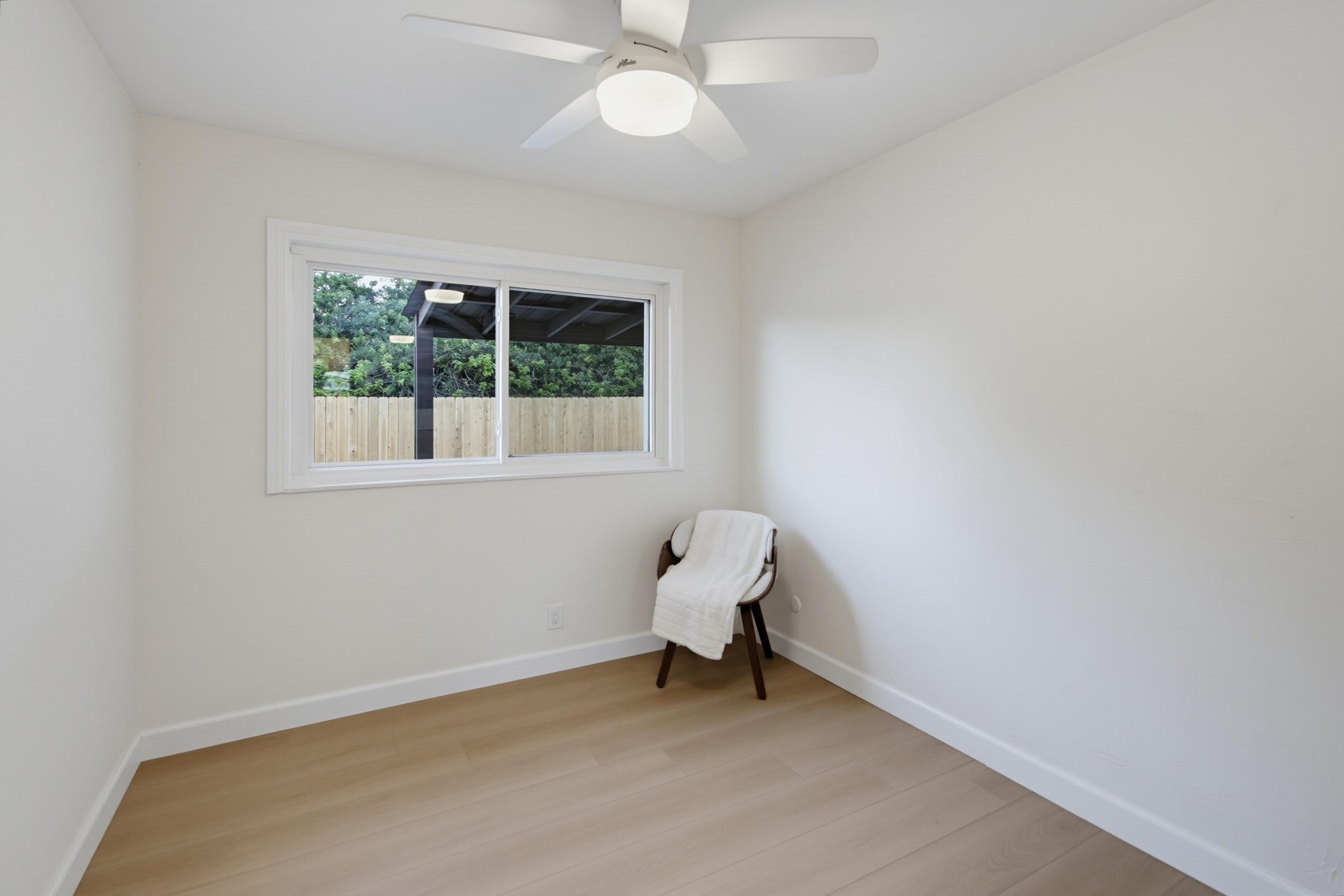 Virtual tour photo 27 of 63 for 1562 Oleander Ave