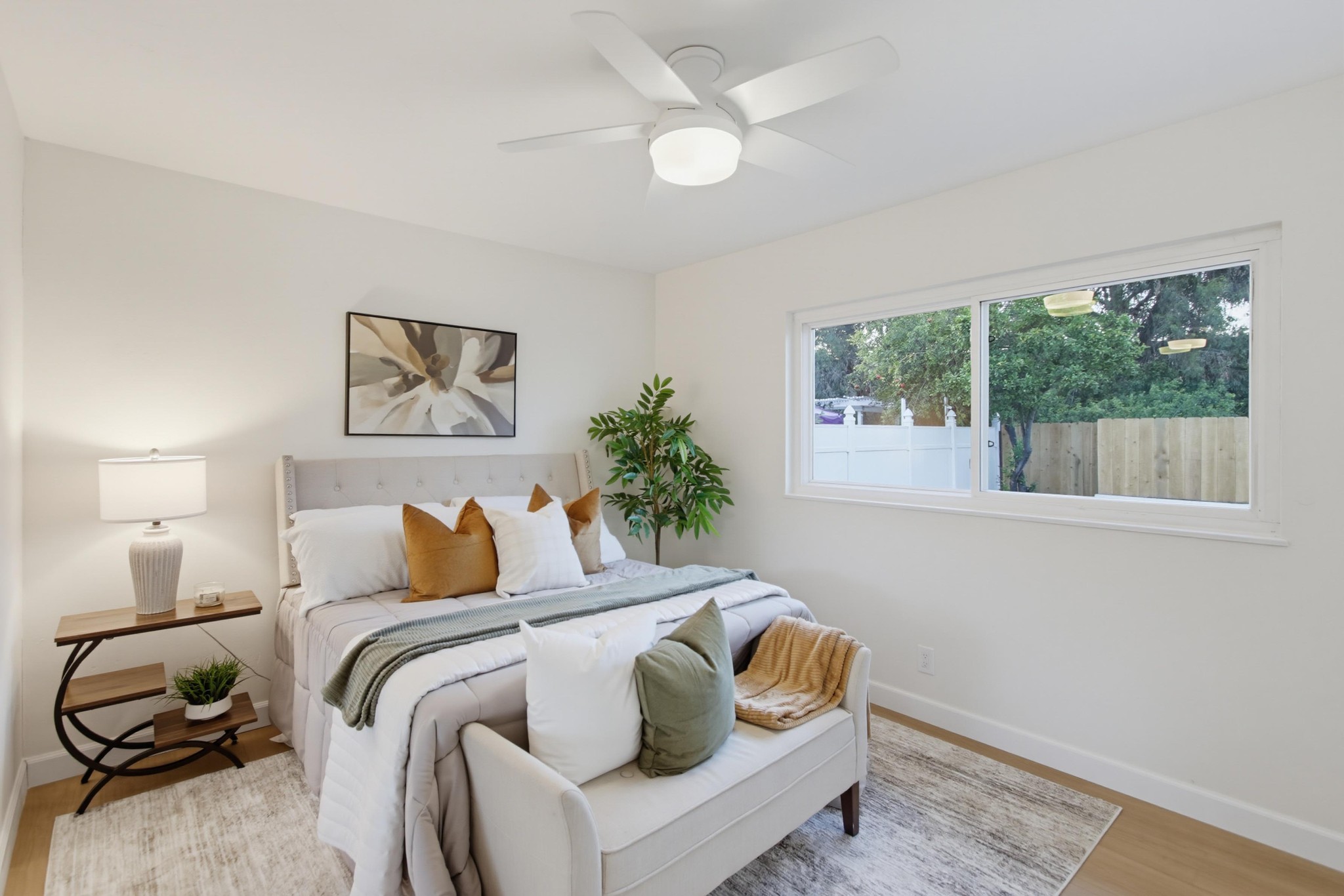Virtual tour photo 32 of 63 for 1562 Oleander Ave