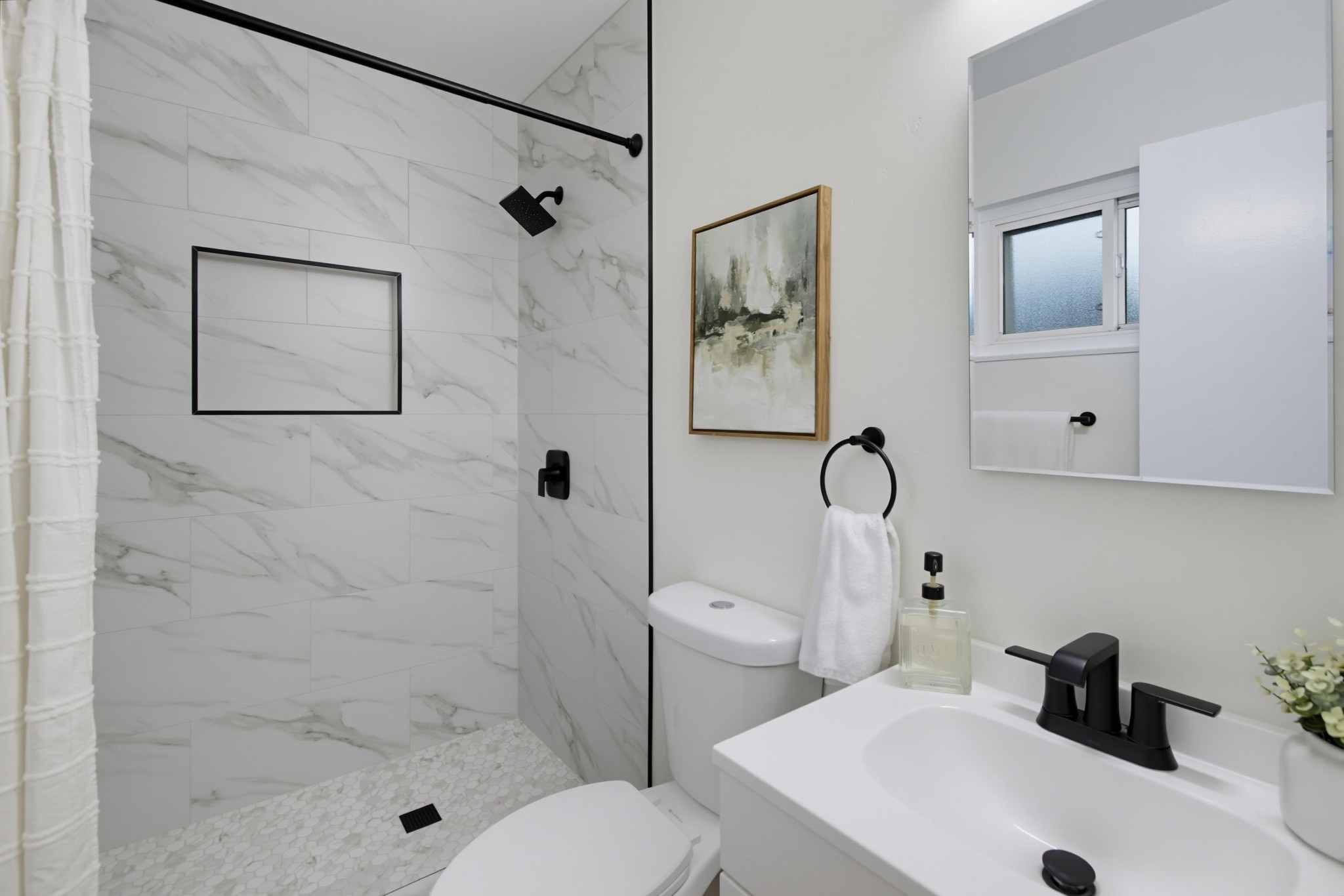 Virtual tour photo 37 of 63 for 1562 Oleander Ave