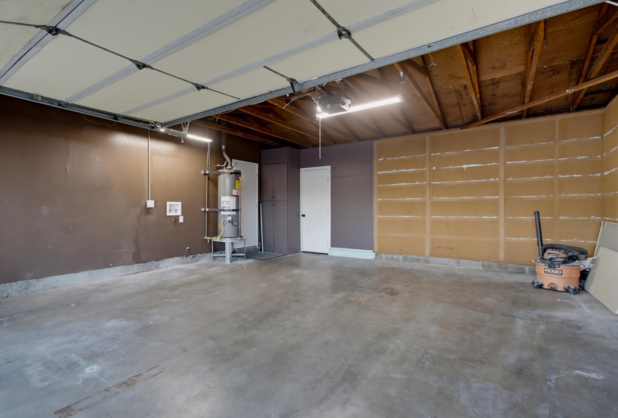 Virtual tour photo 45 of 63 for 1562 Oleander Ave
