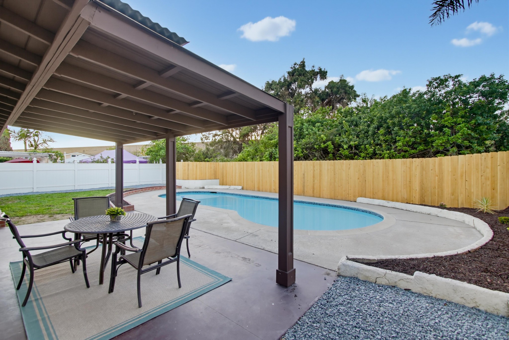 Virtual tour photo 51 of 63 for 1562 Oleander Ave