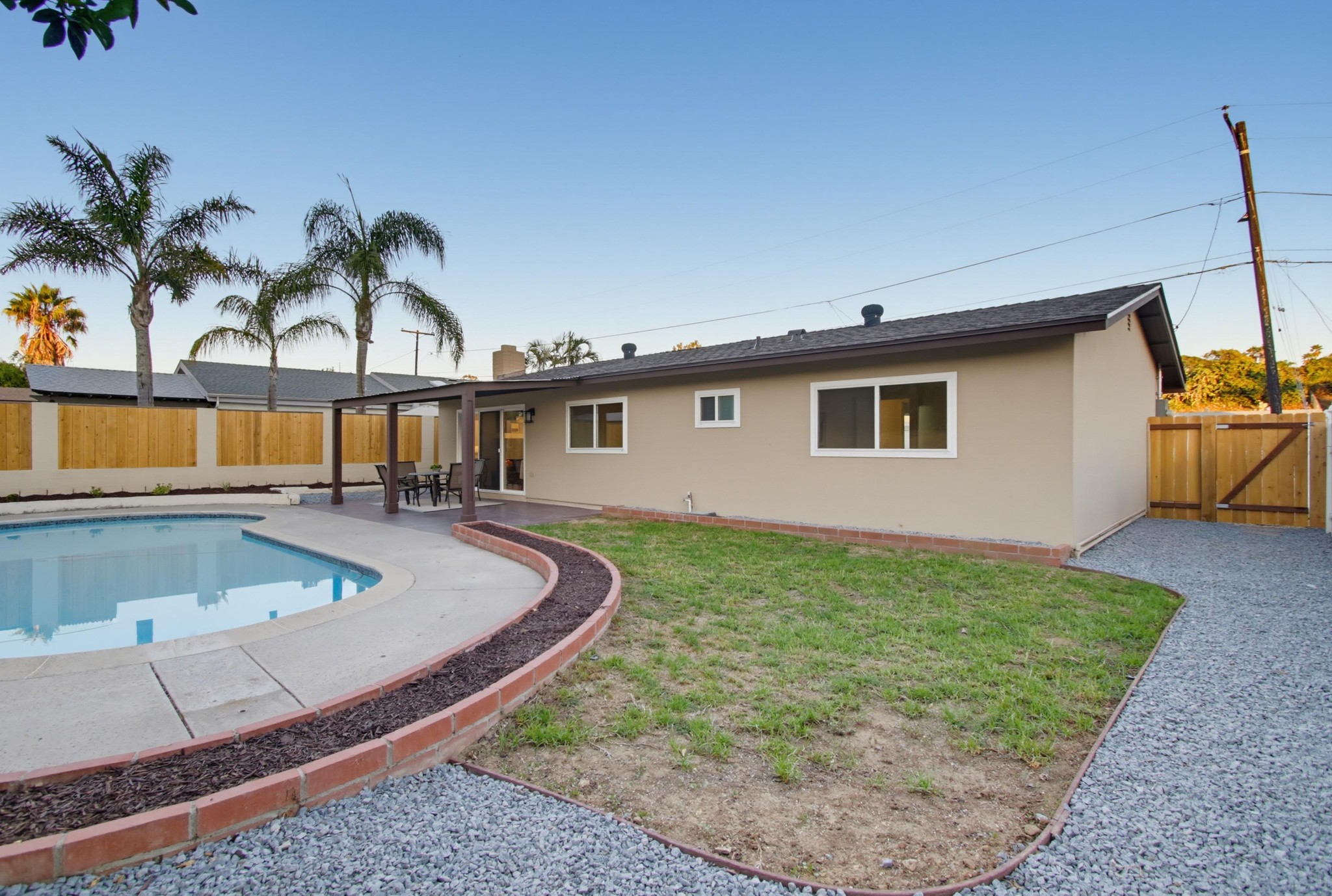 Virtual tour photo 59 of 63 for 1562 Oleander Ave