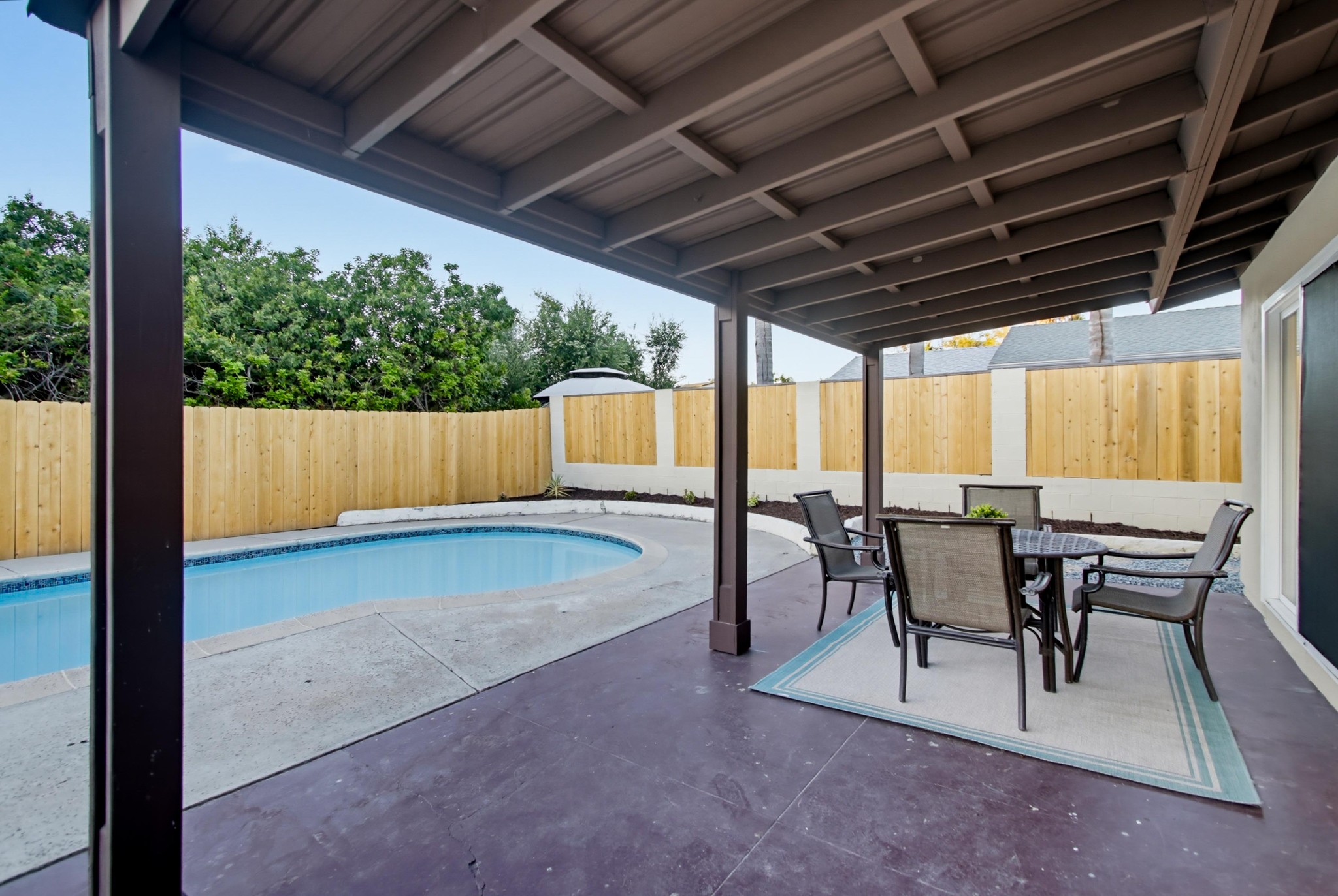 Virtual tour photo 63 of 63 for 1562 Oleander Ave