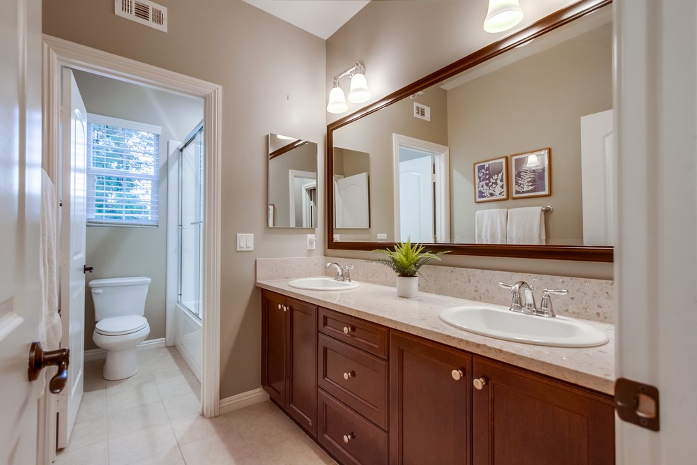 Virtual tour photo 95 of 146 for 15621 Beltaire Ln