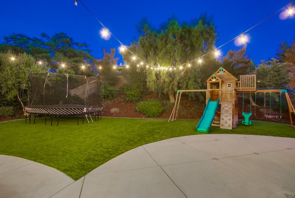 Virtual tour photo 13 of 86 for 15635 Beltaire Ln