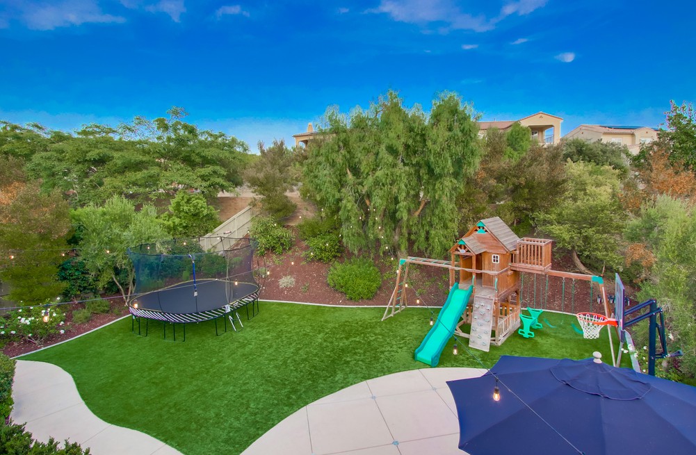 Virtual tour photo 53 of 86 for 15635 Beltaire Ln