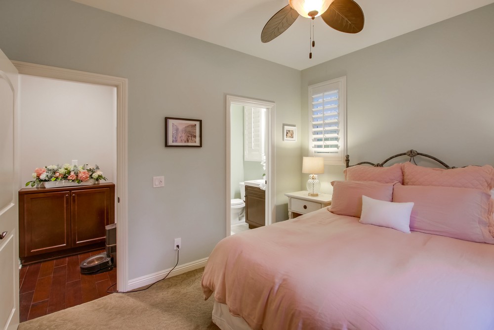 Virtual tour photo 57 of 86 for 15635 Beltaire Ln