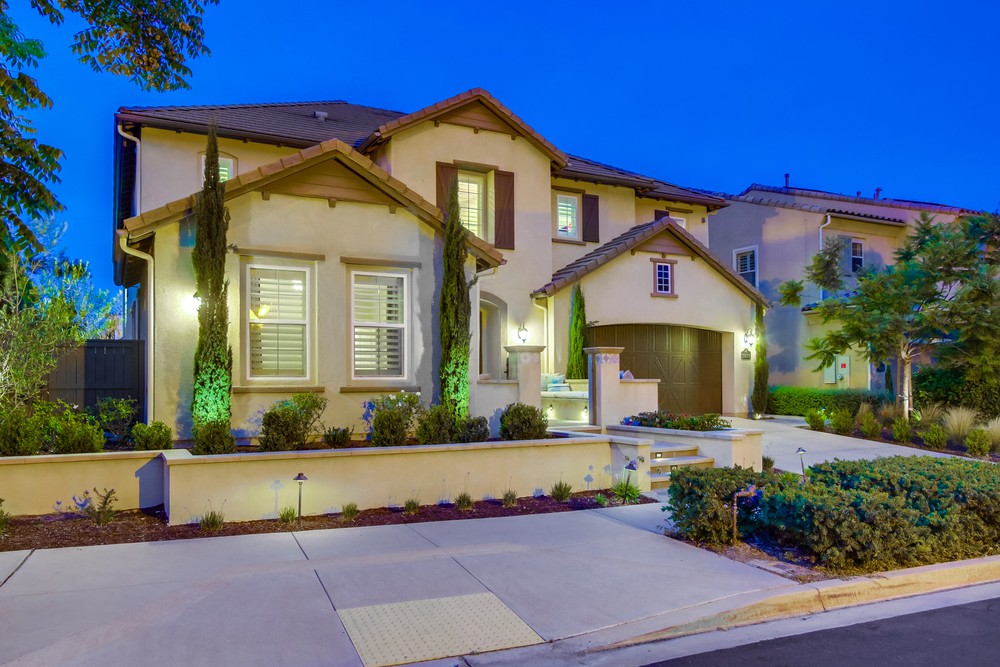 Virtual tour photo 4 of 74 for 15659 S Chevy Chase