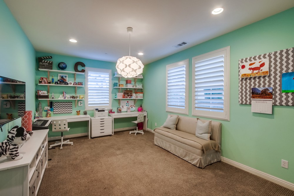 Virtual tour photo 28 of 74 for 15659 S Chevy Chase