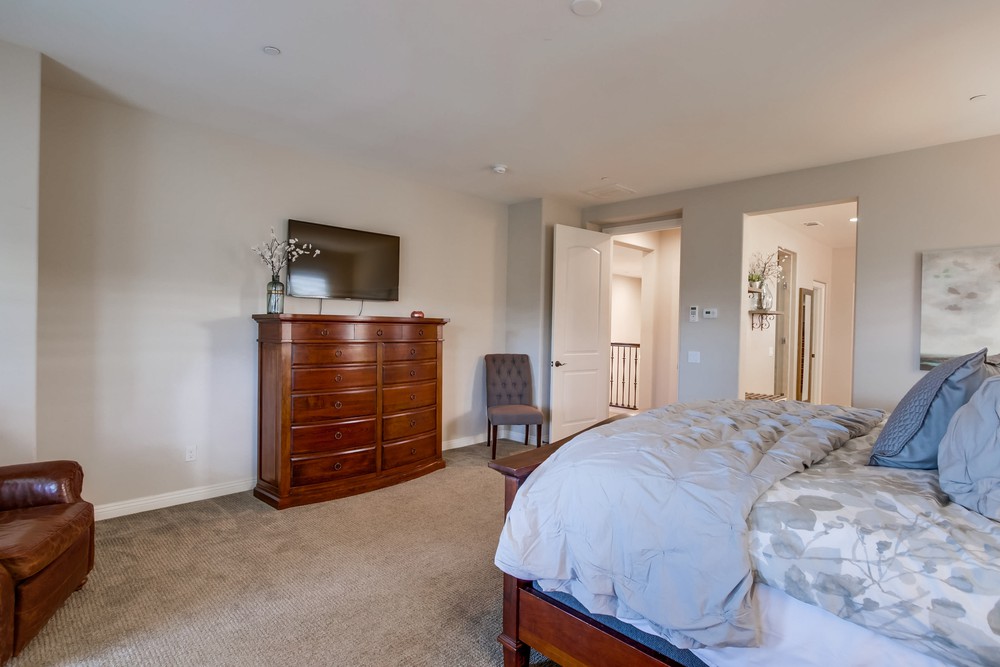 Virtual tour photo 42 of 74 for 15659 S Chevy Chase