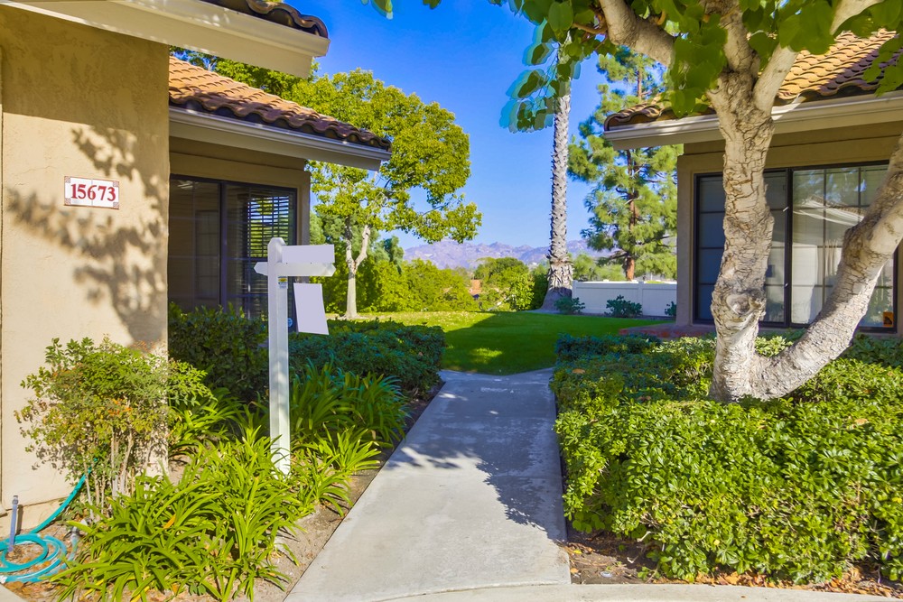 Virtual tour photo 4 of 39 for 15673 Via Calanova
