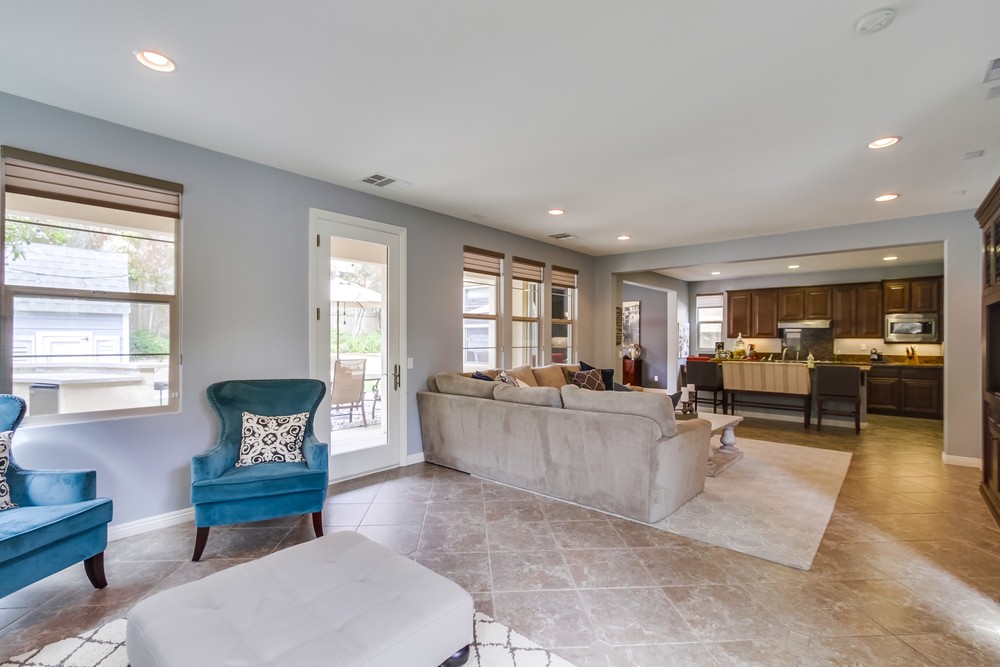 Virtual tour photo 6 of 45 for 15674 New Park Terrace