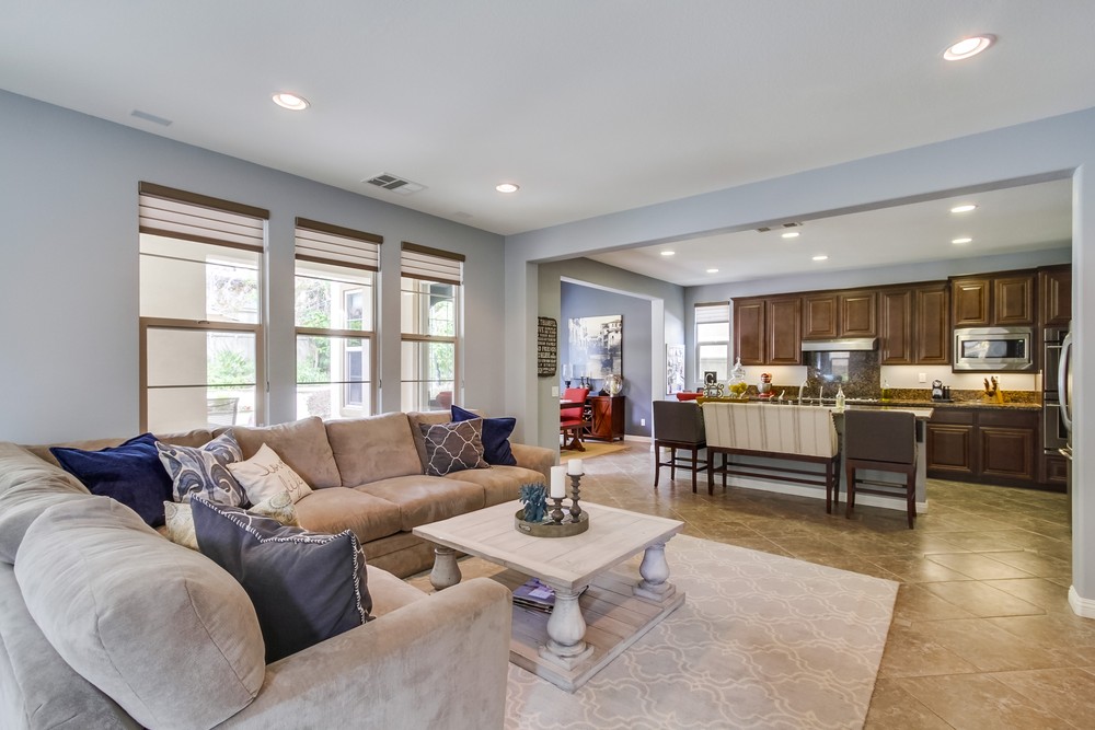Virtual tour photo 10 of 45 for 15674 New Park Terrace