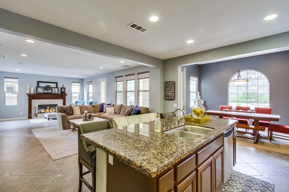 Virtual tour photo 16 of 45 for 15674 New Park Terrace