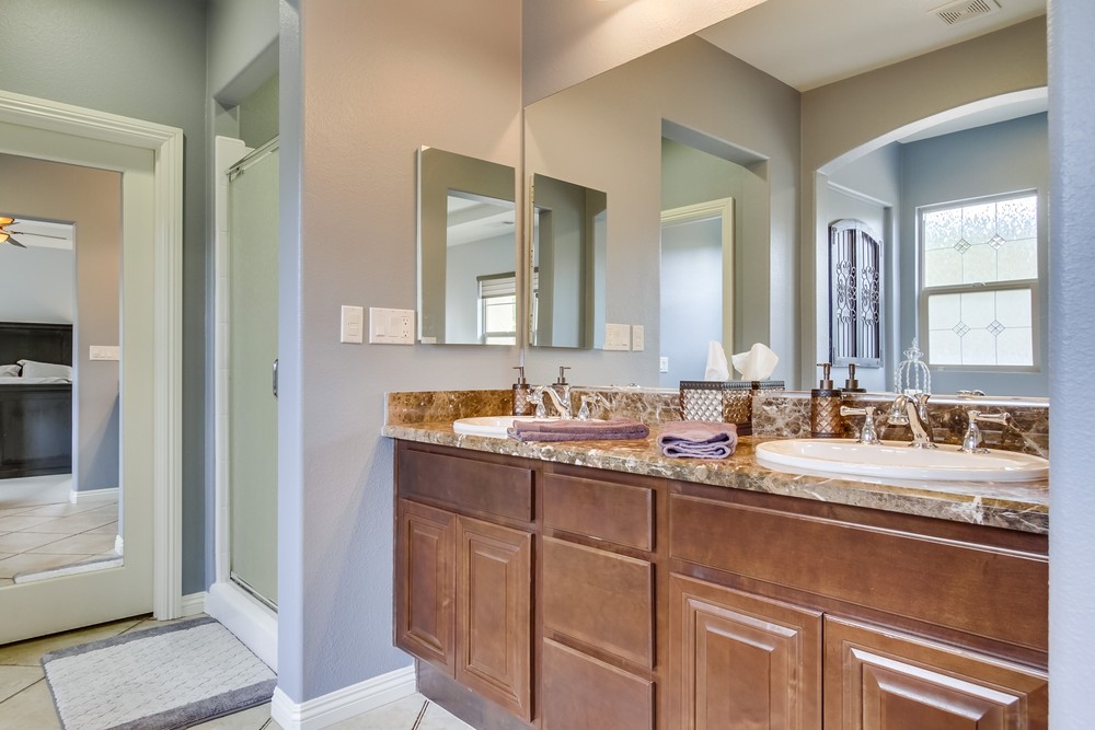 Virtual tour photo 32 of 45 for 15674 New Park Terrace