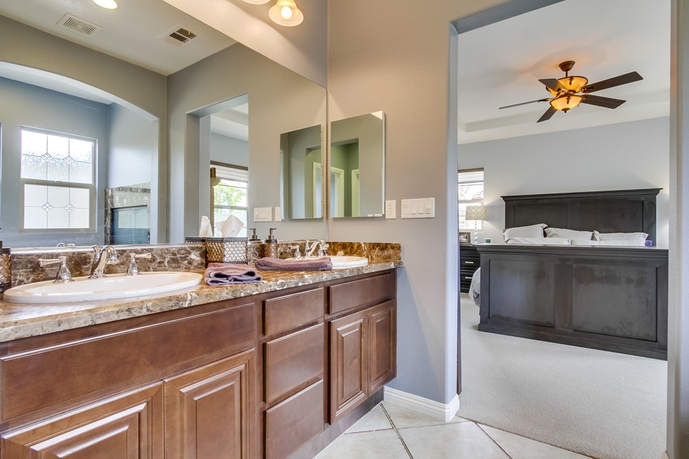Virtual tour photo 34 of 45 for 15674 New Park Terrace