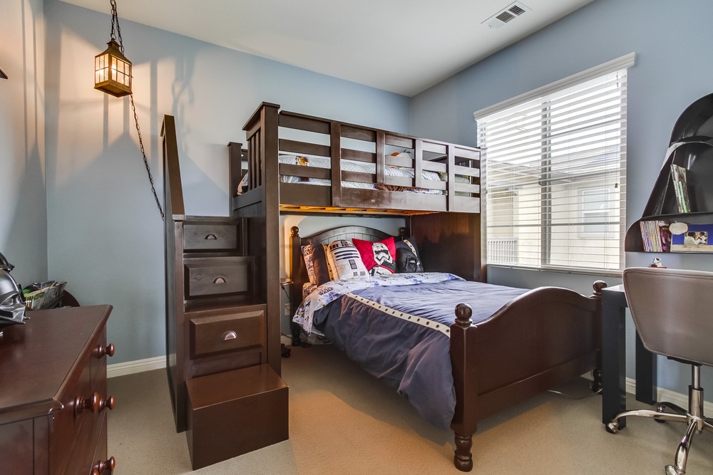 Virtual tour photo 37 of 45 for 15674 New Park Terrace
