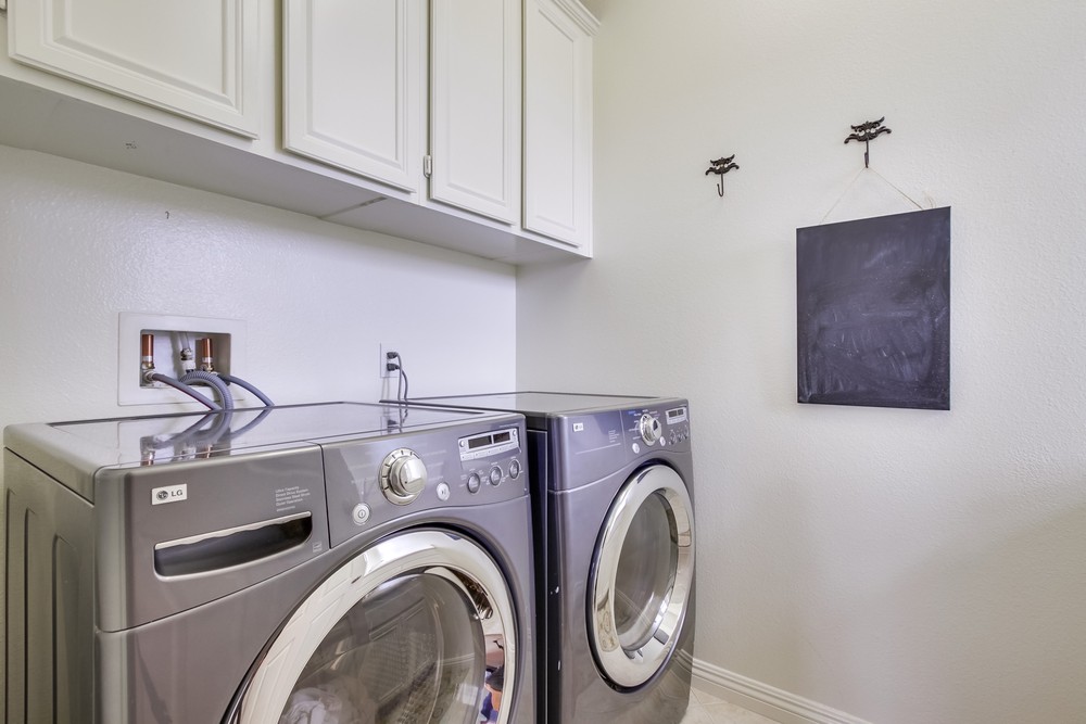 Virtual tour photo 41 of 45 for 15674 New Park Terrace