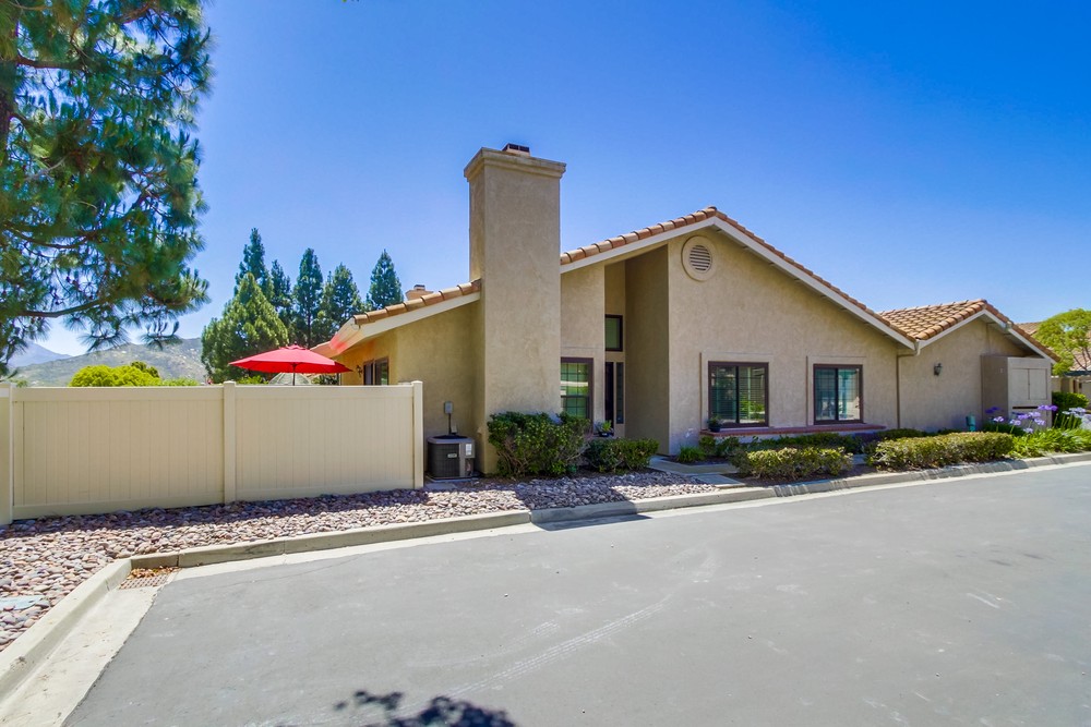 Virtual tour photo 3 of 37 for 15686 Via Calanova