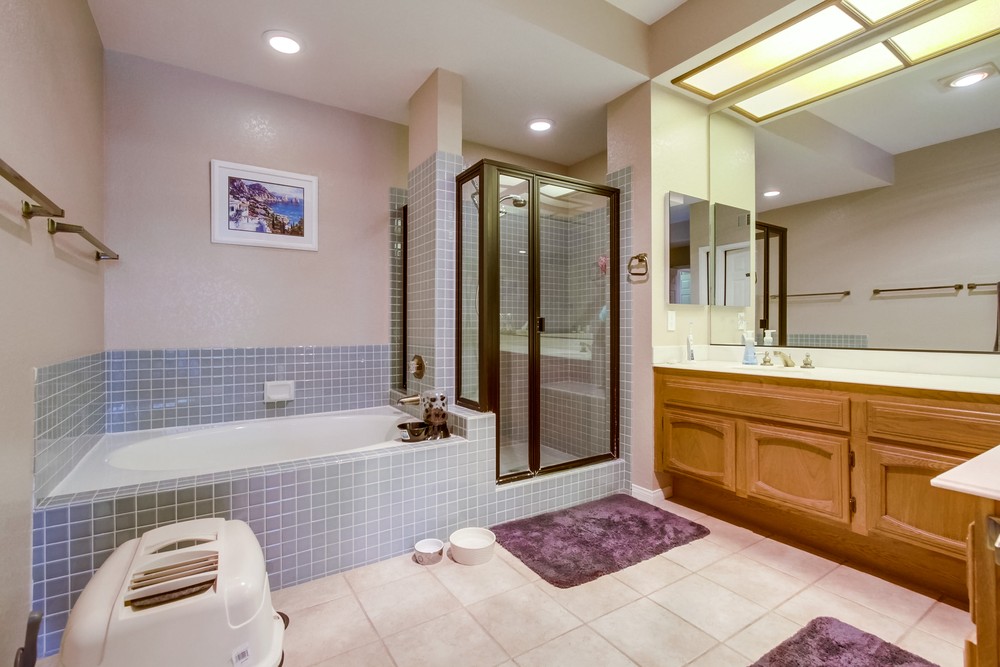 Virtual tour photo 18 of 37 for 15686 Via Calanova