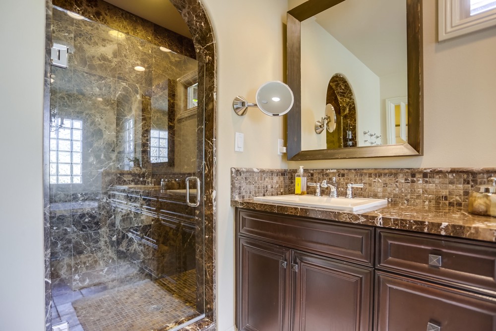 Virtual tour photo 38 of 71 for 15688 Beltaire Ln