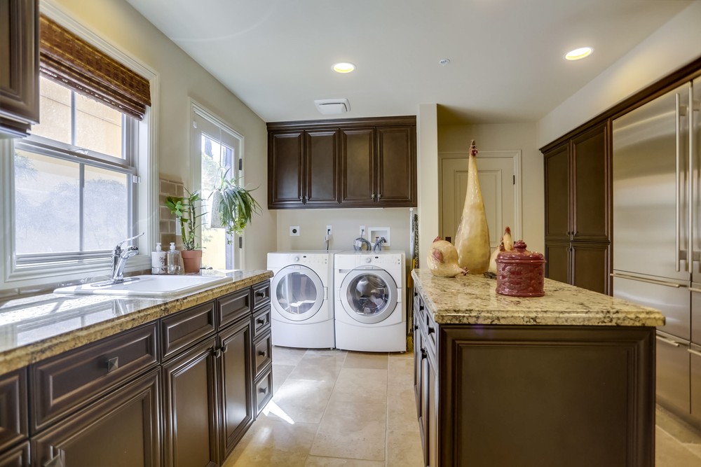 Virtual tour photo 49 of 71 for 15688 Beltaire Ln
