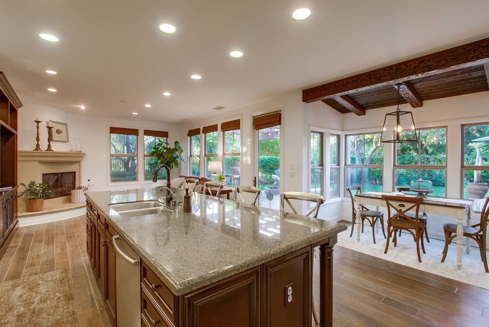 Virtual tour photo 27 of 63 for 15692 Beltaire Ln