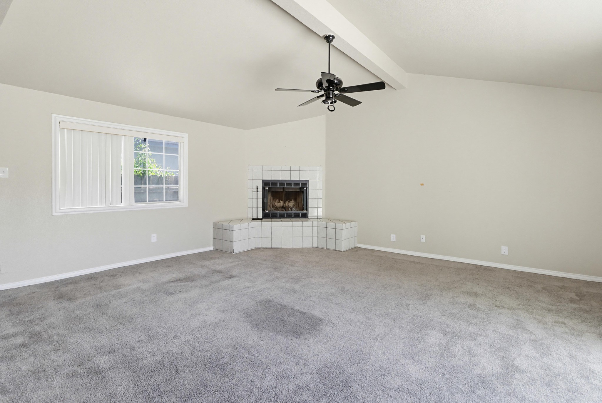 Virtual tour photo 12 of 45 for 1572 Antoine Dr