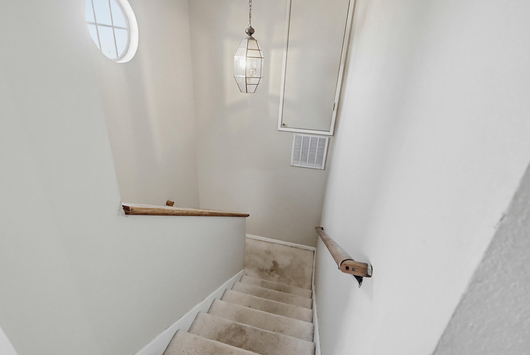 Virtual tour photo 20 of 45 for 1572 Antoine Dr