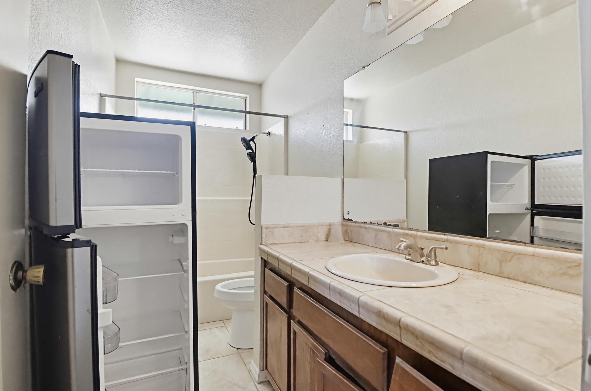 Virtual tour photo 35 of 45 for 1572 Antoine Dr