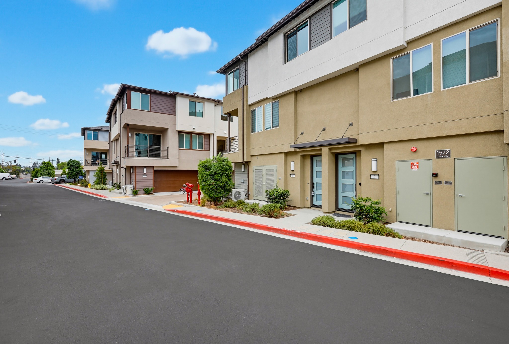 Virtual tour photo 3 of 69 for 1572 Lima Wy