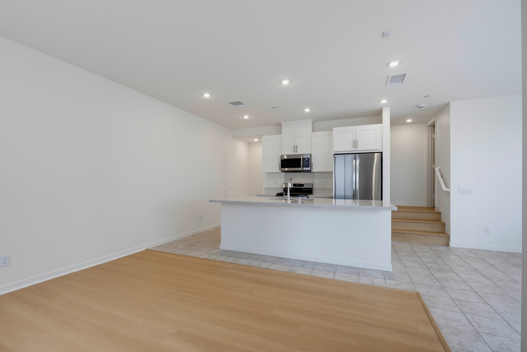 Virtual tour photo 9 of 69 for 1572 Lima Wy