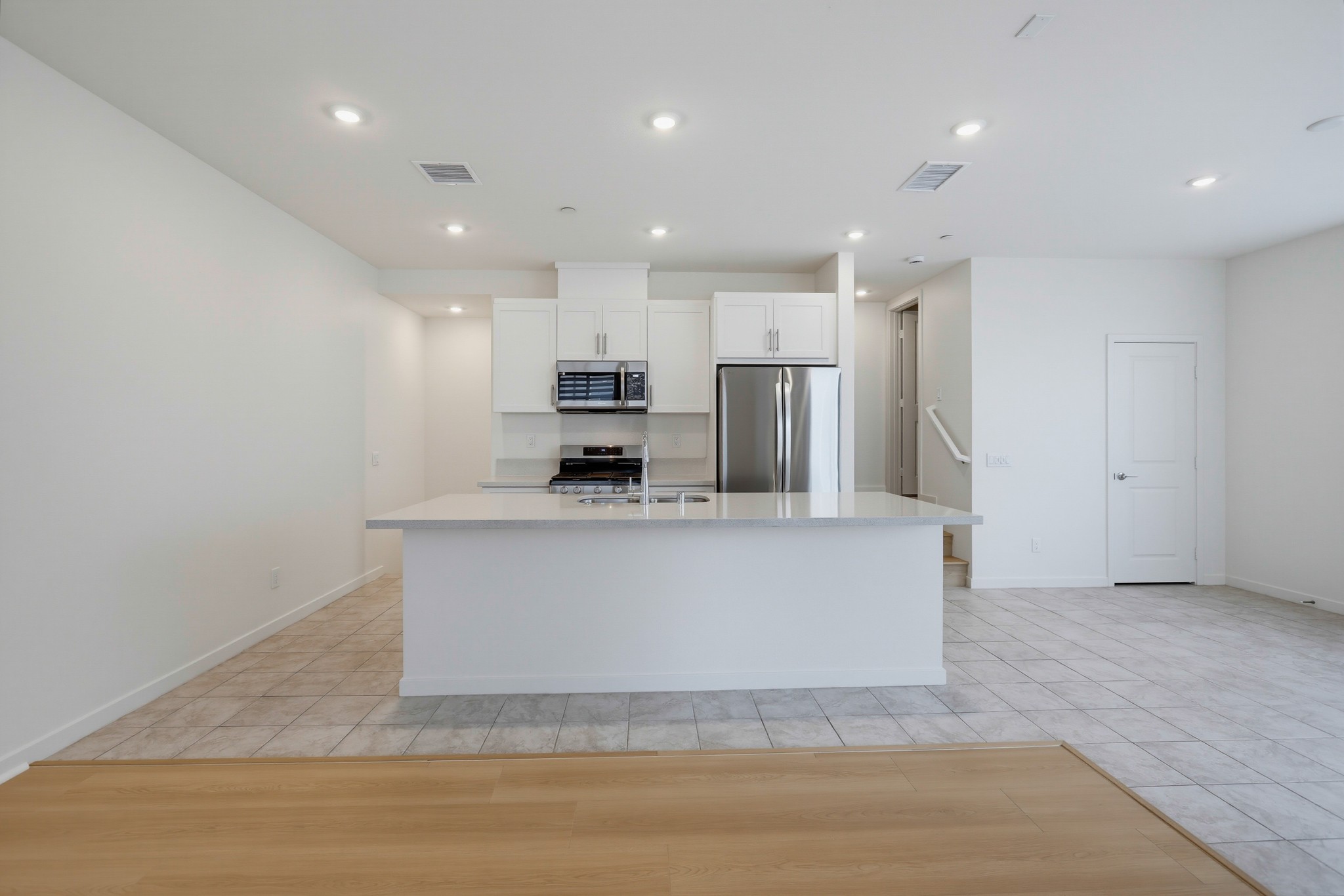 Virtual tour photo 12 of 69 for 1572 Lima Wy
