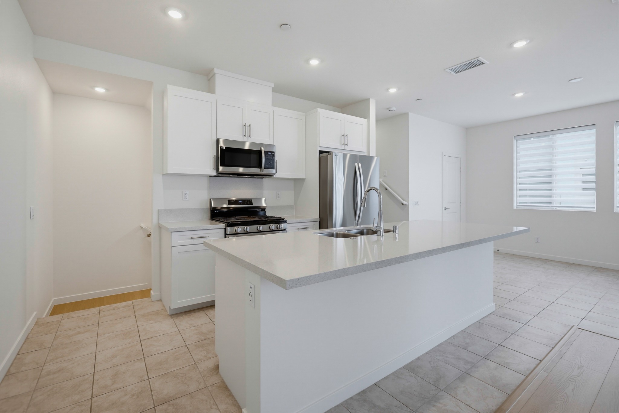 Virtual tour photo 13 of 69 for 1572 Lima Wy