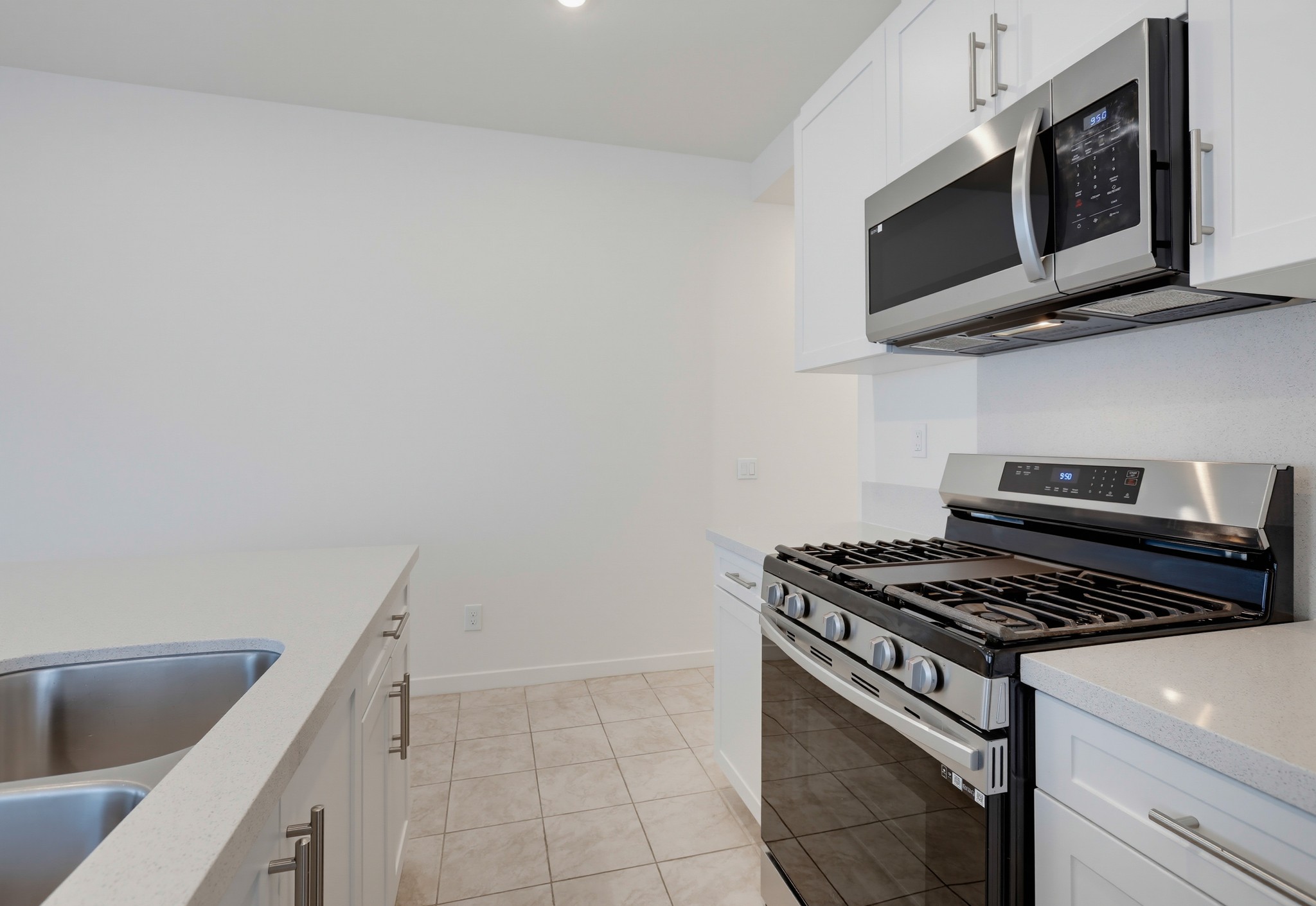 Virtual tour photo 15 of 69 for 1572 Lima Wy
