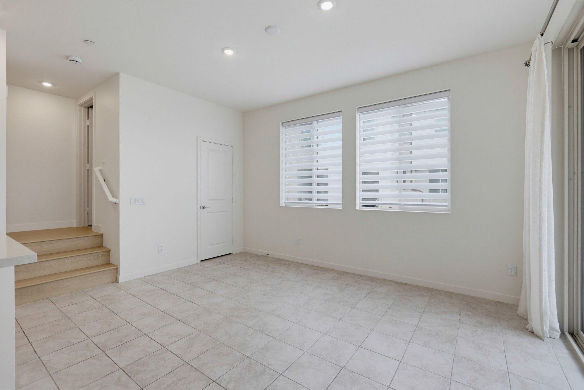 Virtual tour photo 25 of 69 for 1572 Lima Wy