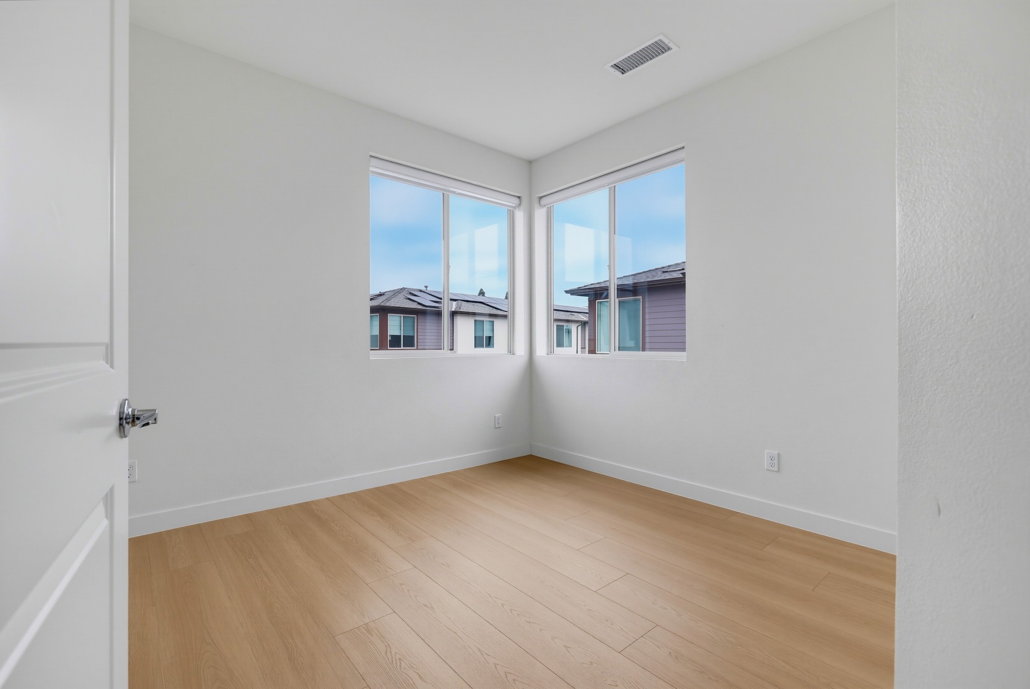 Virtual tour photo 42 of 69 for 1572 Lima Wy
