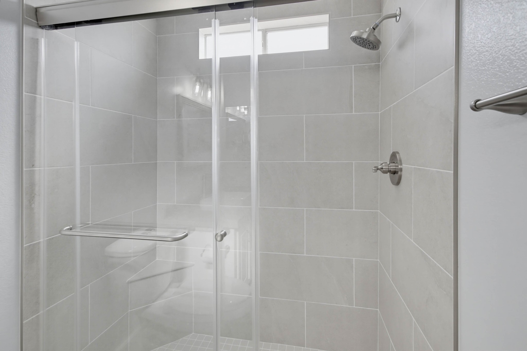Virtual tour photo 21 of 44 for 1575 W Valley Pkwy