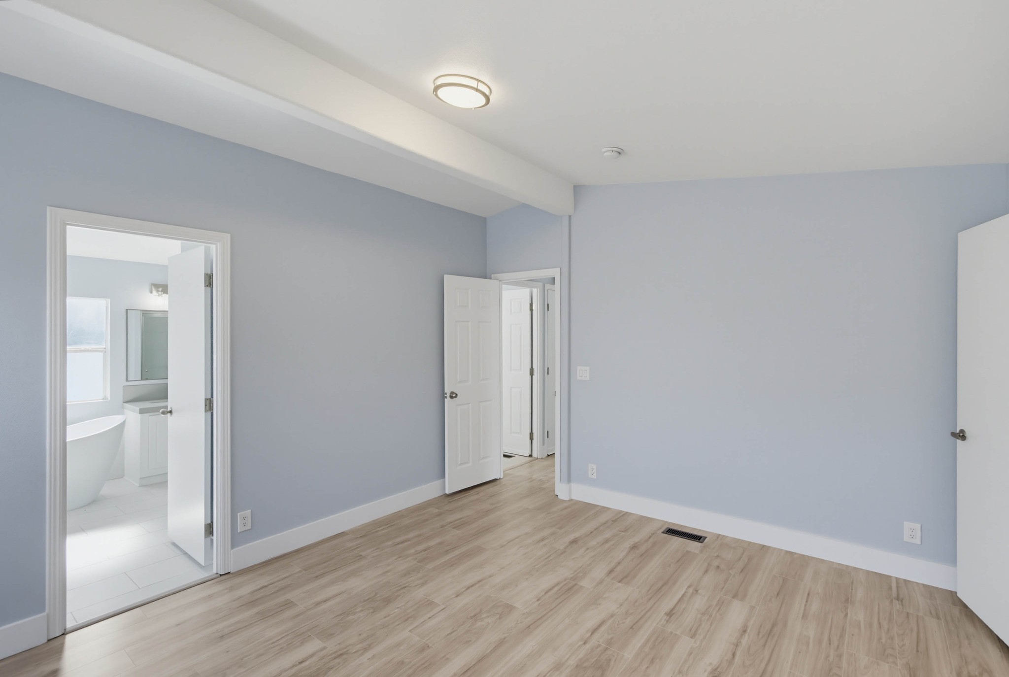 Virtual tour photo 24 of 44 for 1575 W Valley Pkwy