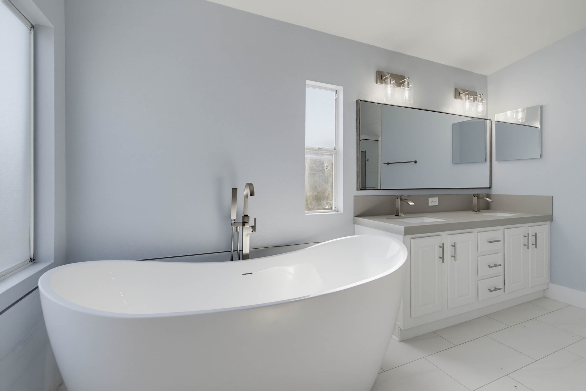 Virtual tour photo 28 of 44 for 1575 W Valley Pkwy
