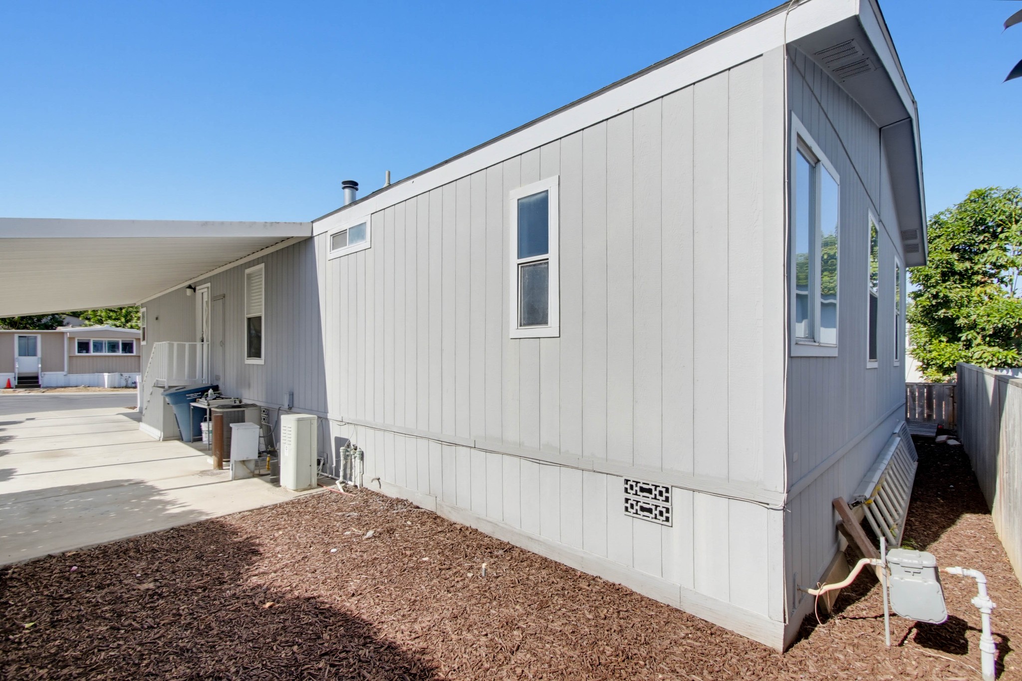 Virtual tour photo 41 of 44 for 1575 W Valley Pkwy