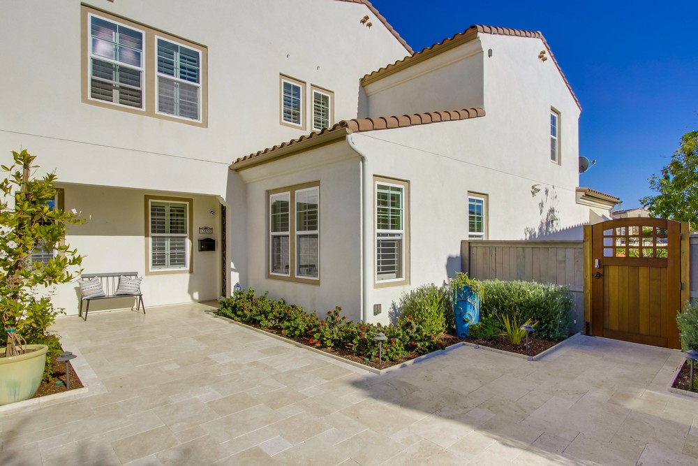 Virtual tour photo 9 of 79 for 15751 Kristen Glen