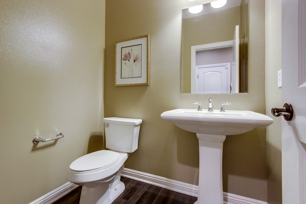 Virtual tour photo 30 of 79 for 15751 Kristen Glen