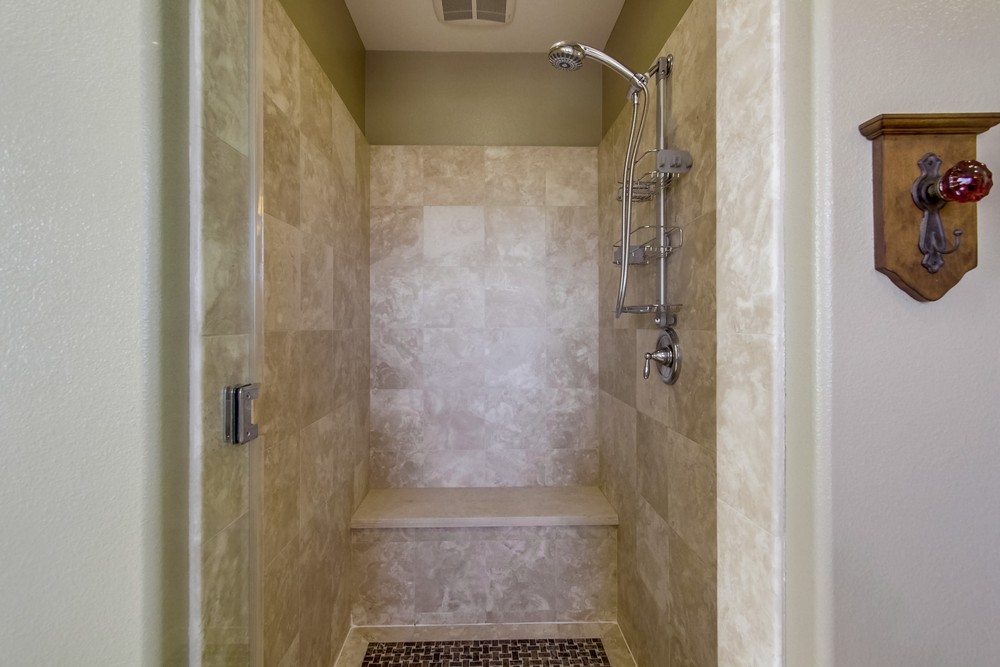 Virtual tour photo 46 of 79 for 15751 Kristen Glen