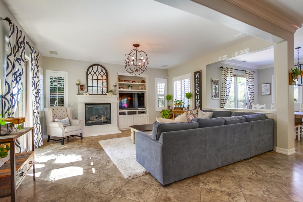 Virtual tour photo 10 of 38 for 15752 Via Montenero