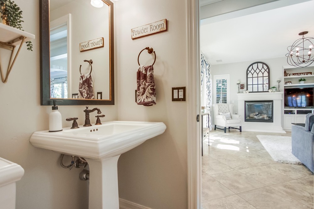 Virtual tour photo 13 of 38 for 15752 Via Montenero