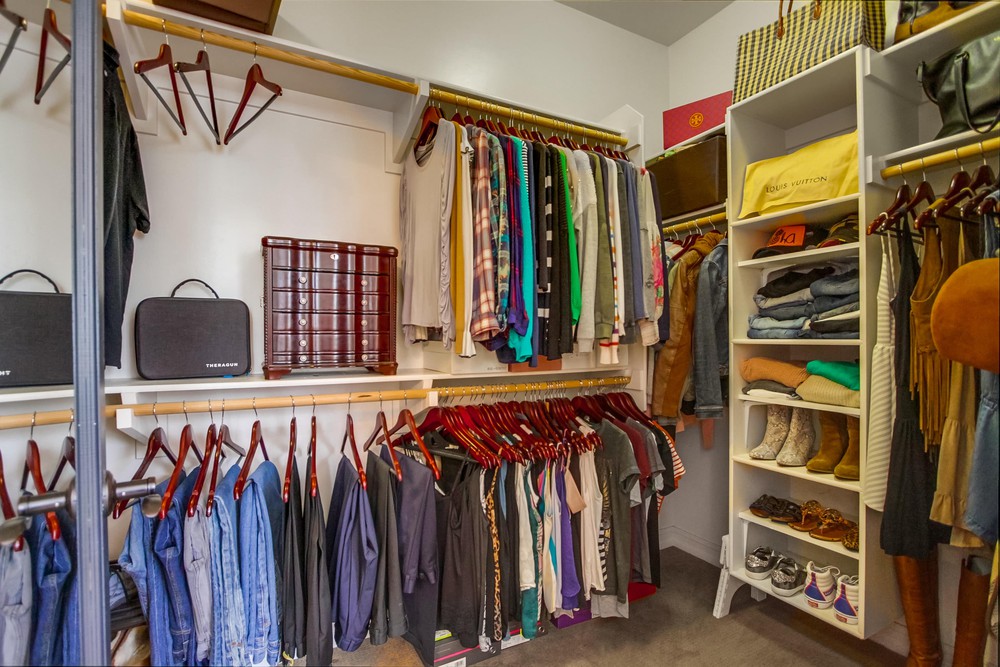 Virtual tour photo 32 of 38 for 15752 Via Montenero