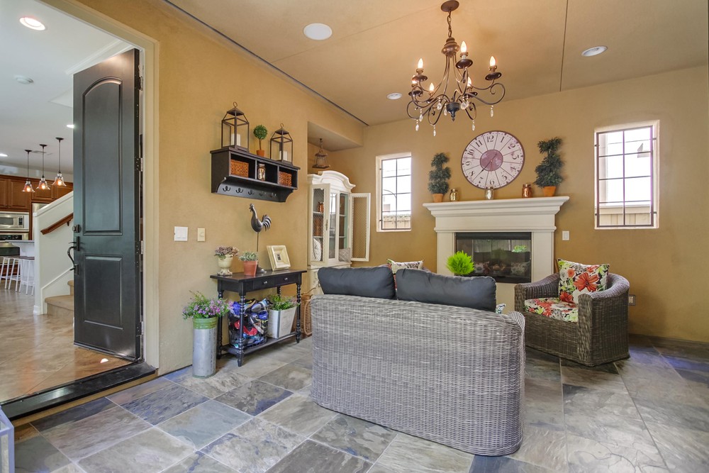 Virtual tour photo 7 of 38 for 15752 Via Montenero