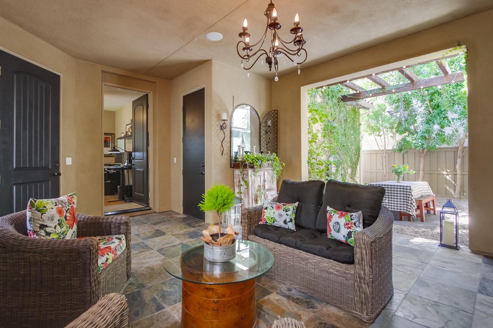 Virtual tour photo 6 of 38 for 15752 Via Montenero