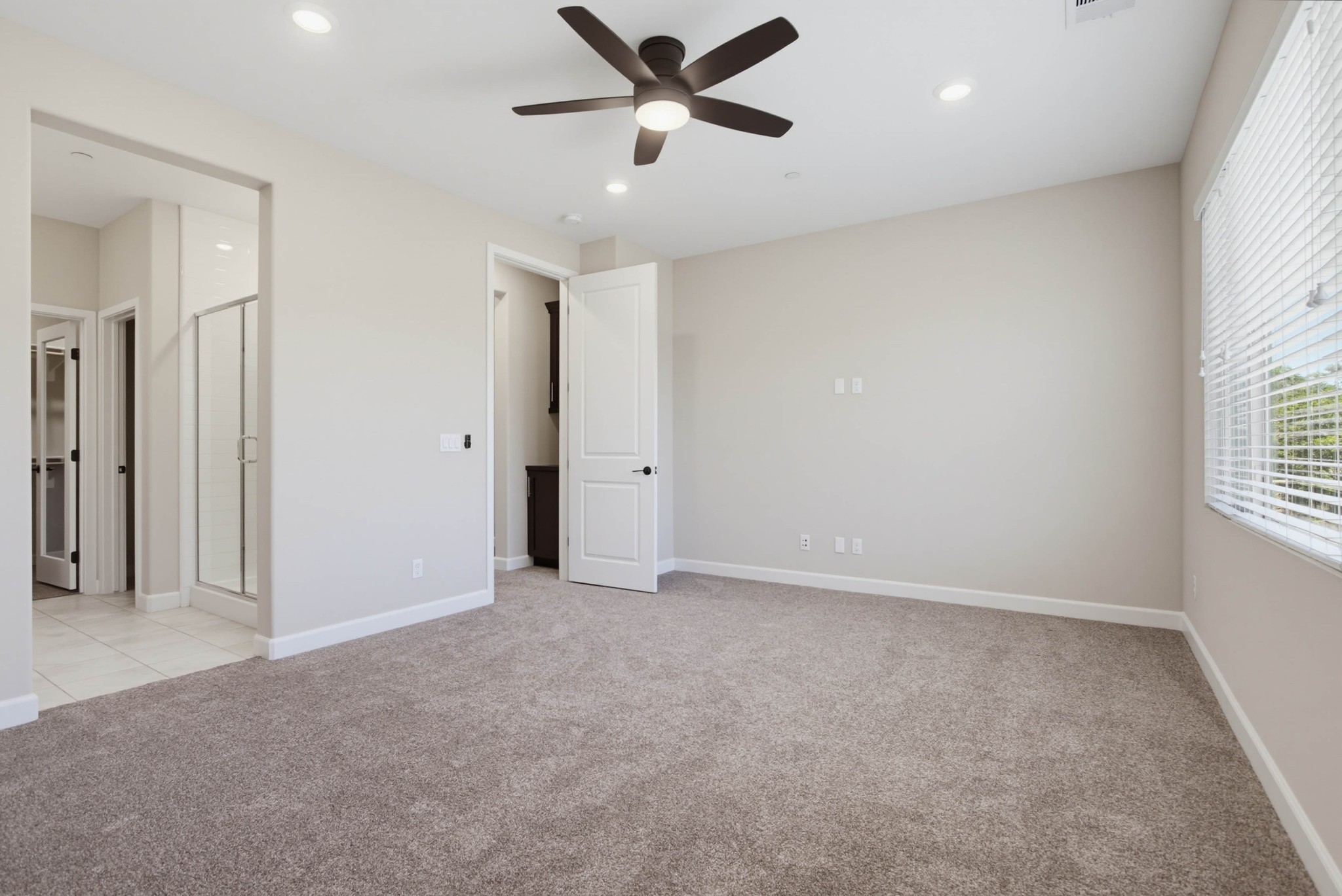 Virtual tour photo 35 of 57 for 1577 Castillo Way #7